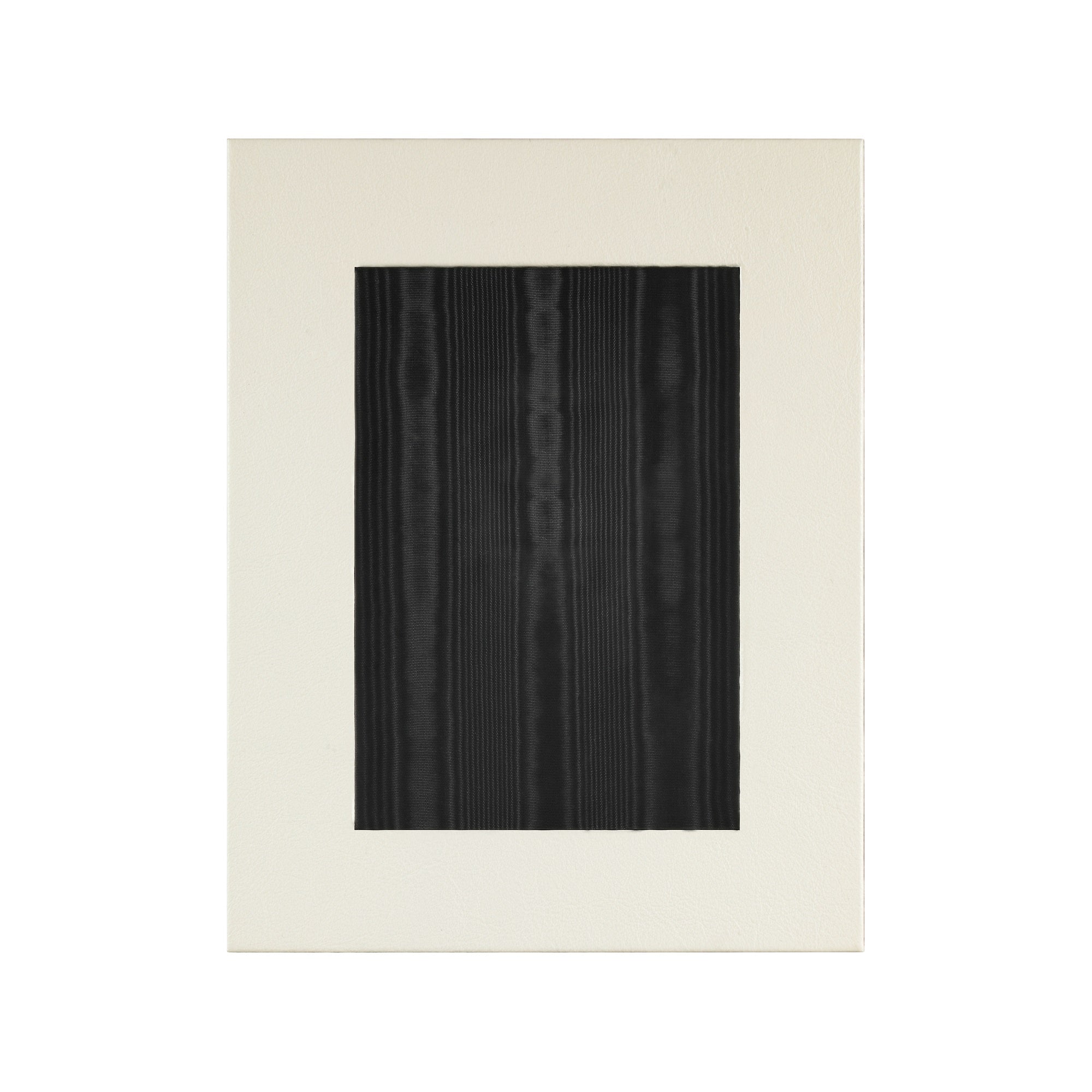 Ivory Portrait Leather Frame 7x5