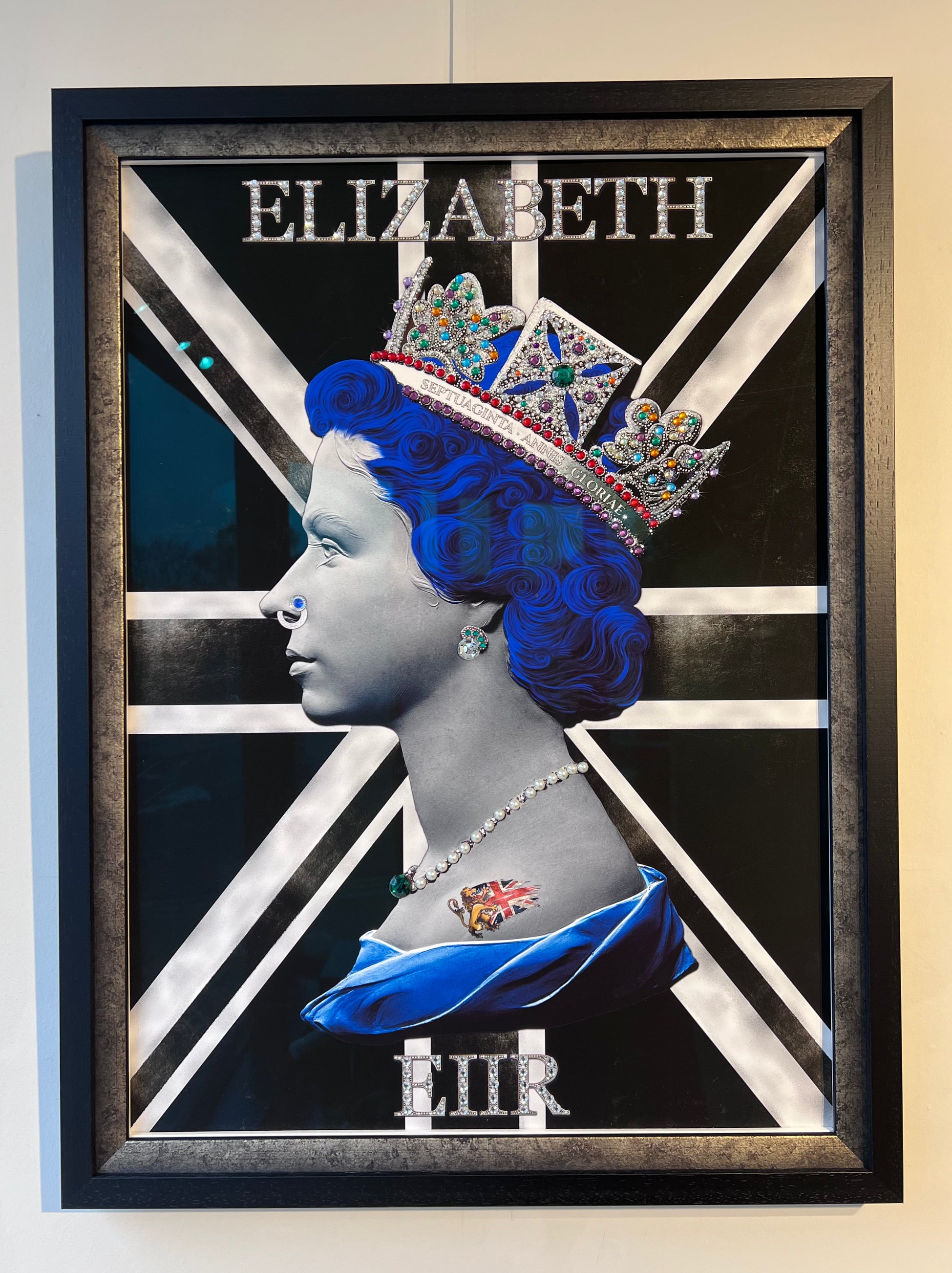 Elizabeth - Blue On Black (Medium)